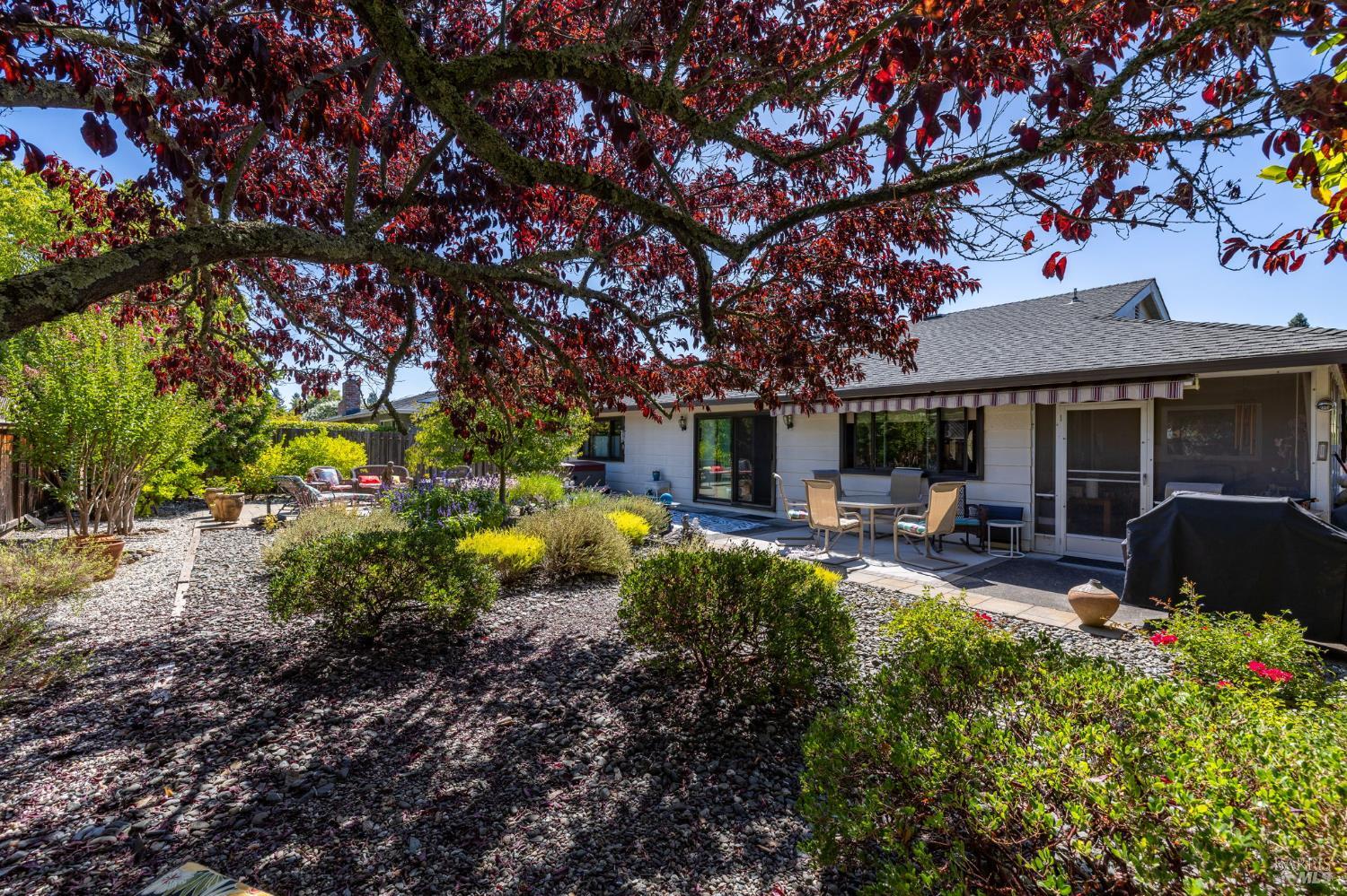 7619 Oak Leaf Drive Santa Rosa CA 95409