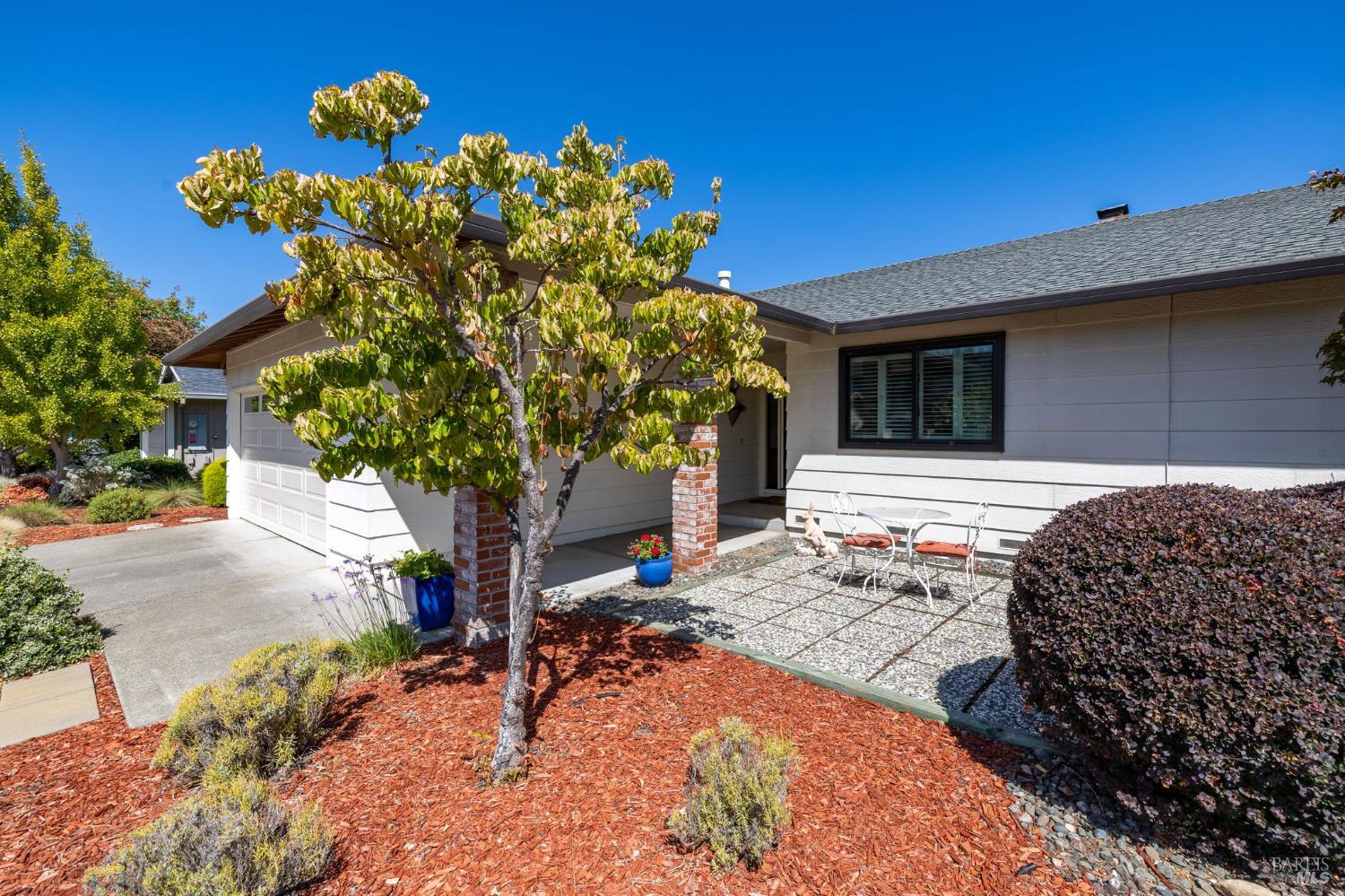 7619 Oak Leaf Drive Santa Rosa CA 95409