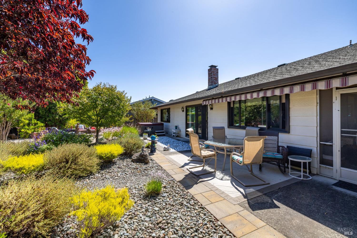 7619 Oak Leaf Drive Santa Rosa CA 95409