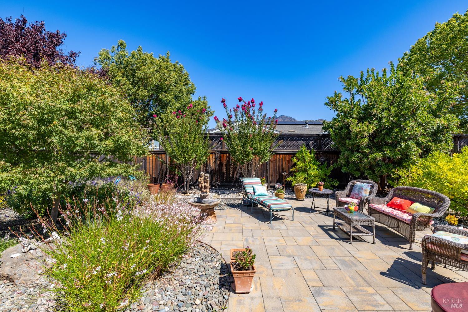 7619 Oak Leaf Drive Santa Rosa CA 95409