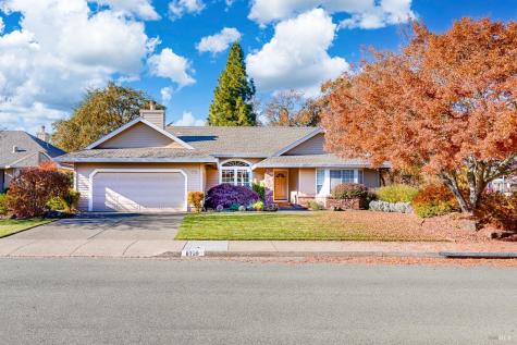 8789 Oakmont Drive Santa Rosa CA 95409