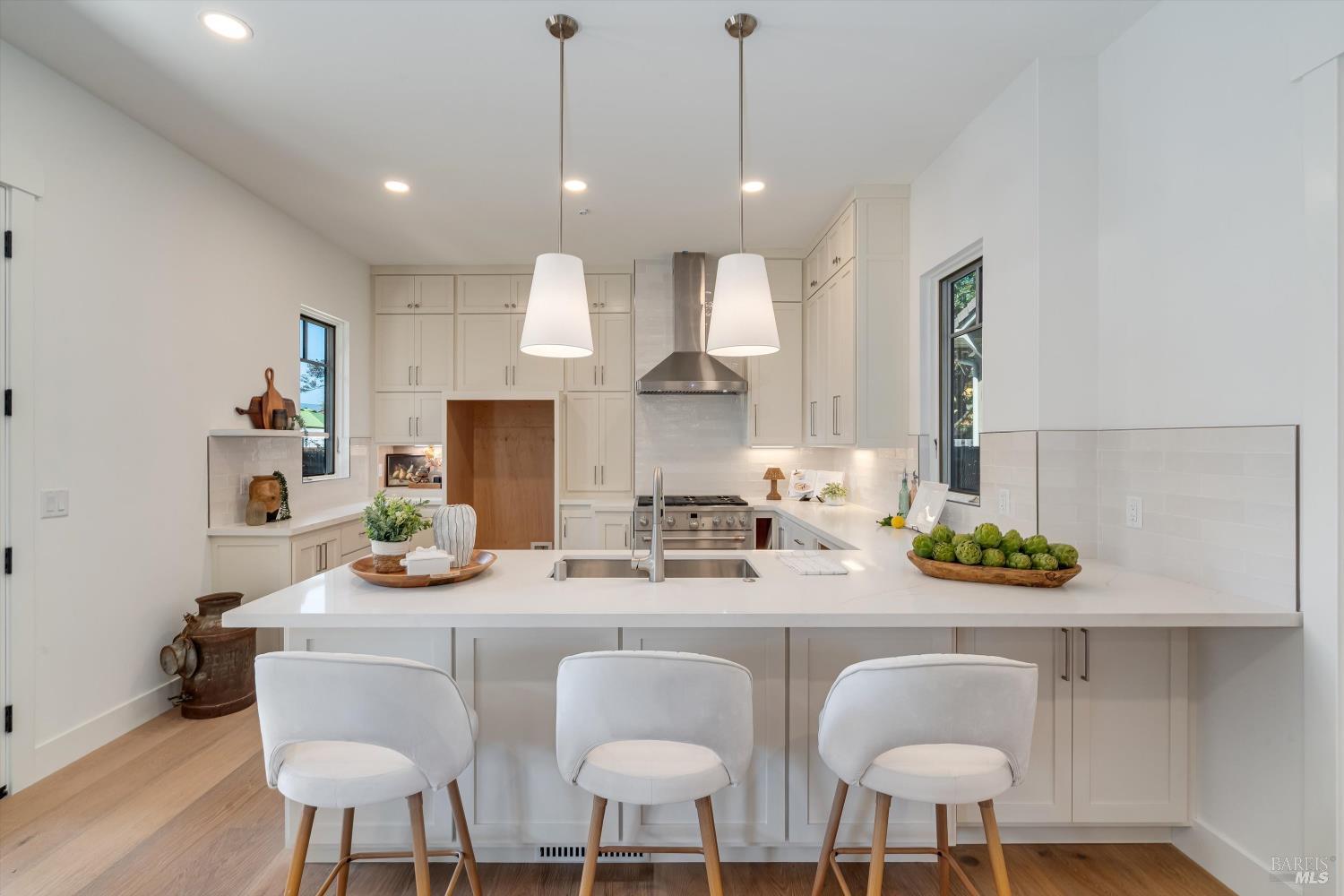 330 Cecile Court Napa CA 94558
