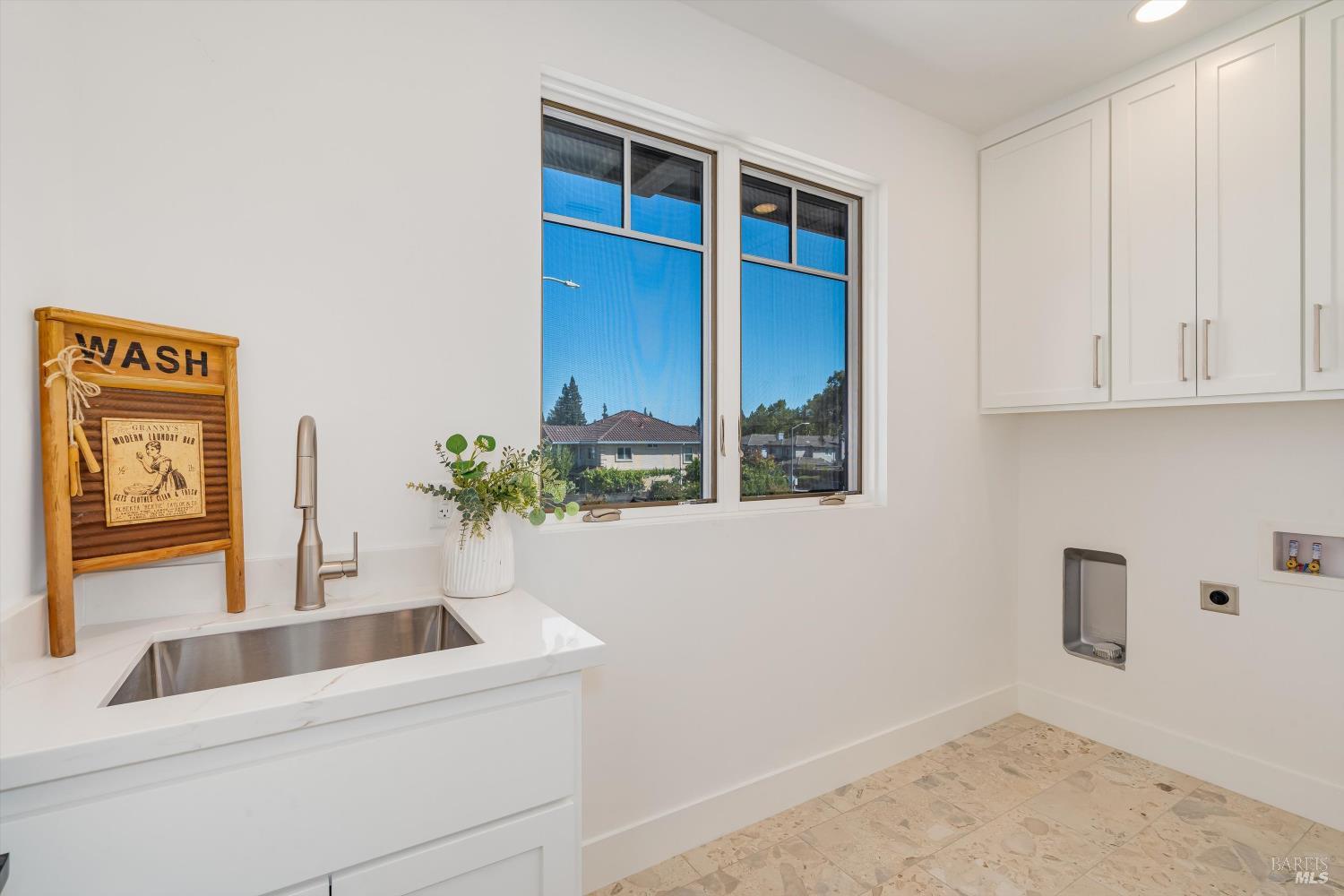 330 Cecile Court Napa CA 94558