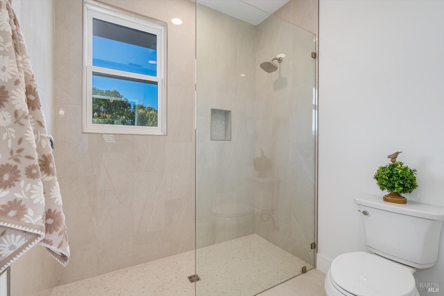 330 Cecile Court Napa CA 94558