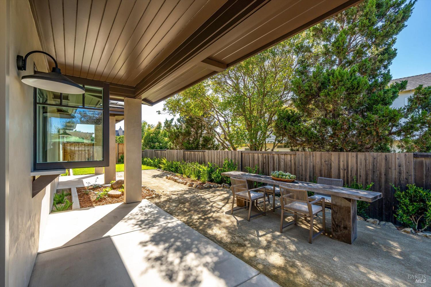 330 Cecile Court Napa CA 94558
