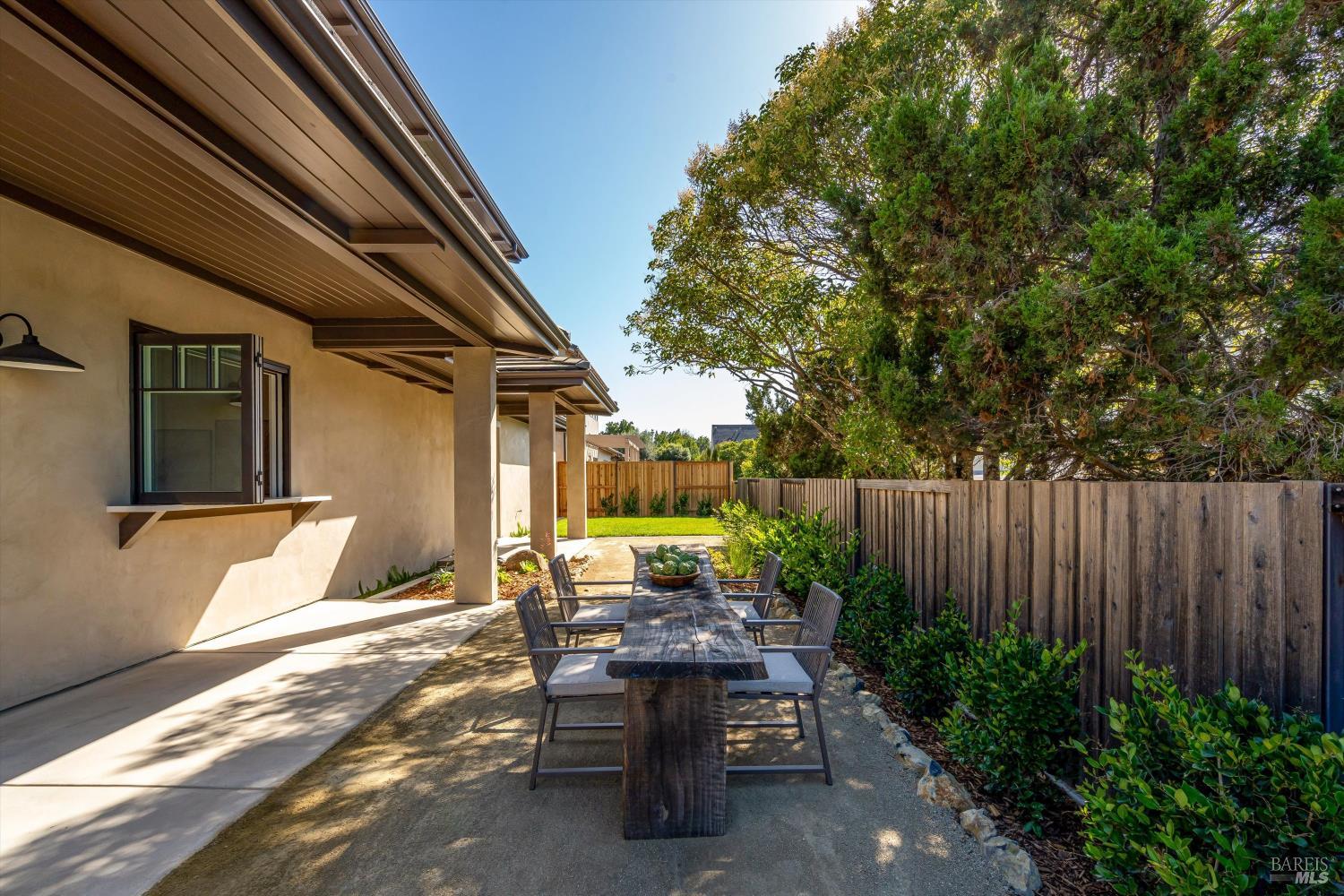 330 Cecile Court Napa CA 94558