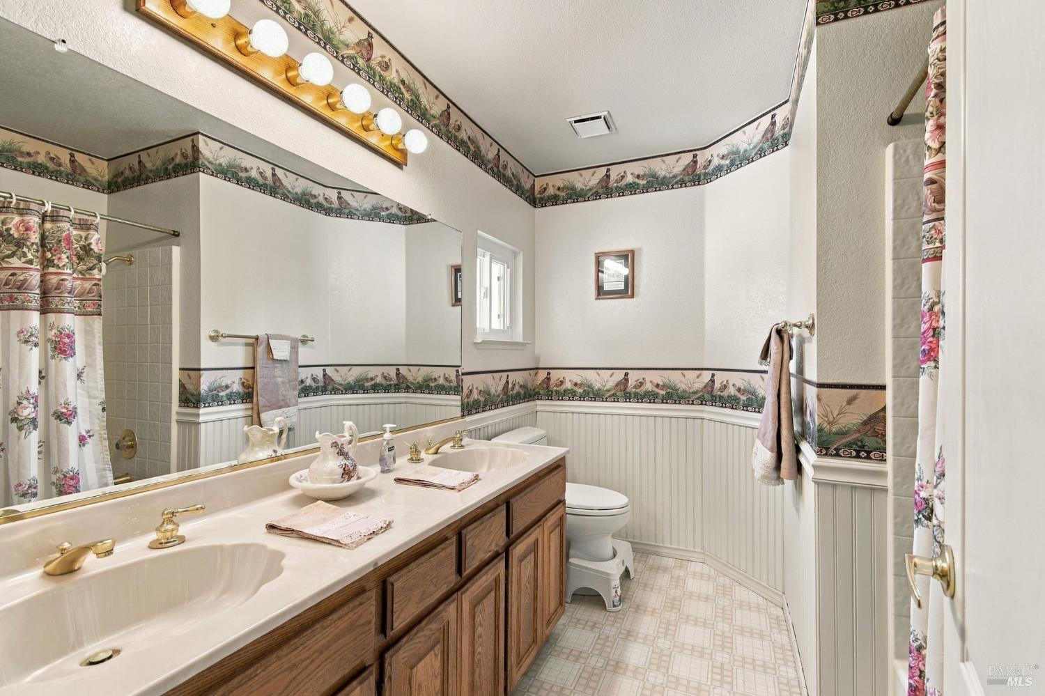 1378 Rebecca Way Rohnert Park CA 94928