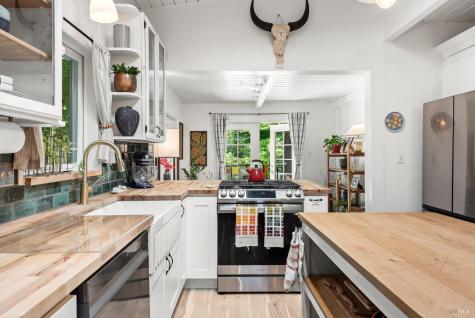 15521 Old Cazadero Road Guerneville CA 95446
