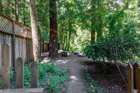 15521 Old Cazadero Road Guerneville CA 95446