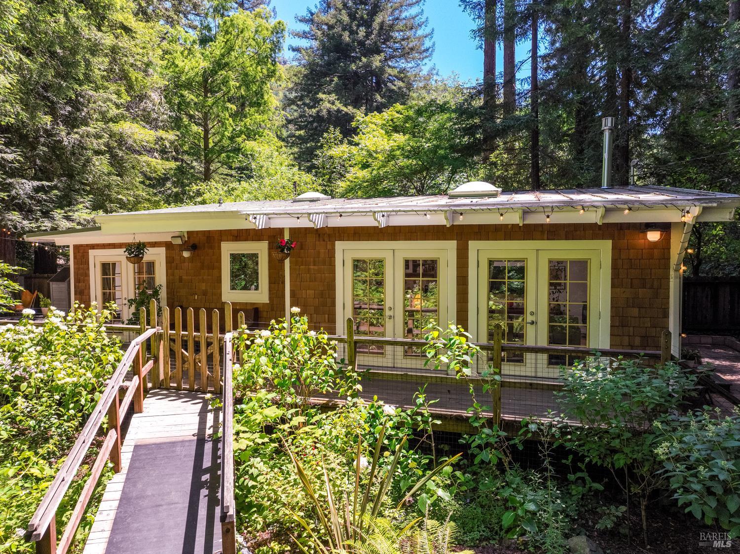 15521 Old Cazadero Road Guerneville CA 95446