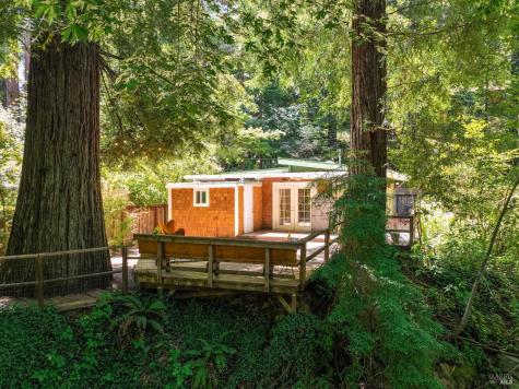 15521 Old Cazadero Road Guerneville CA 95446