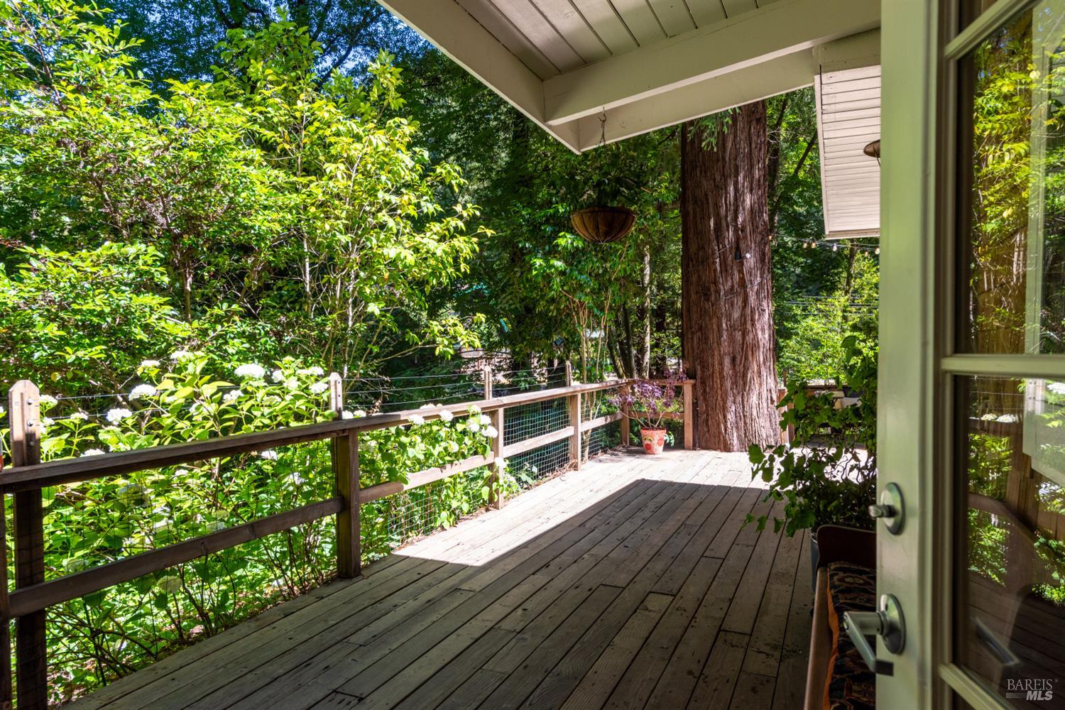 15521 Old Cazadero Road Guerneville CA 95446