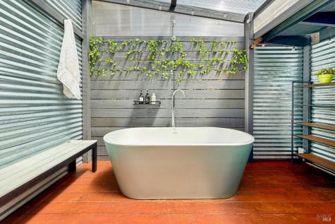 15210 Orchard Road Guerneville CA 95446