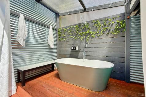 15210 Orchard Road Guerneville CA 95446