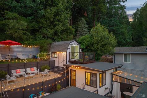 15210 Orchard Road Guerneville CA 95446