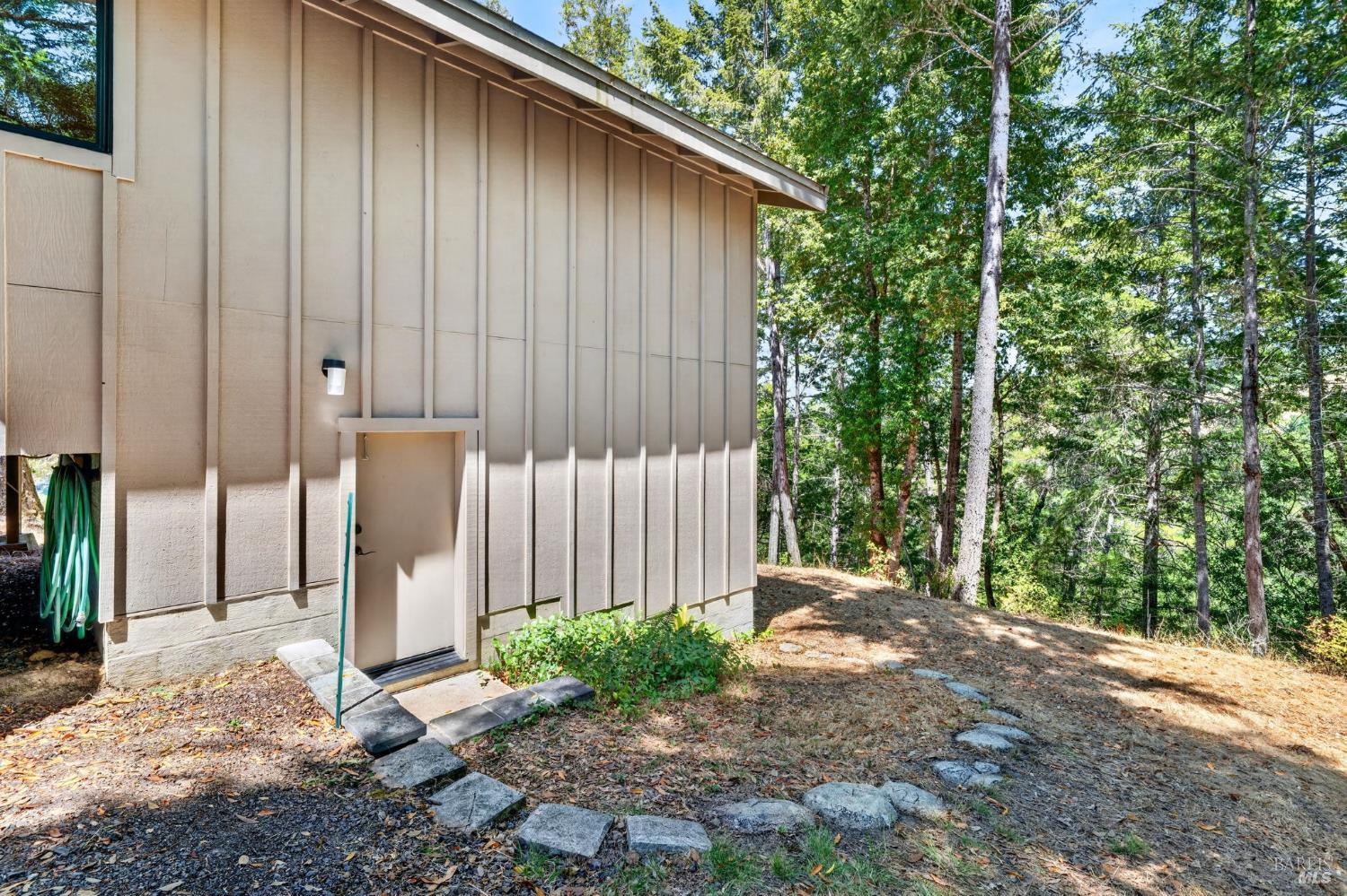 1800 Holmes Ranch Road Philo CA 95466