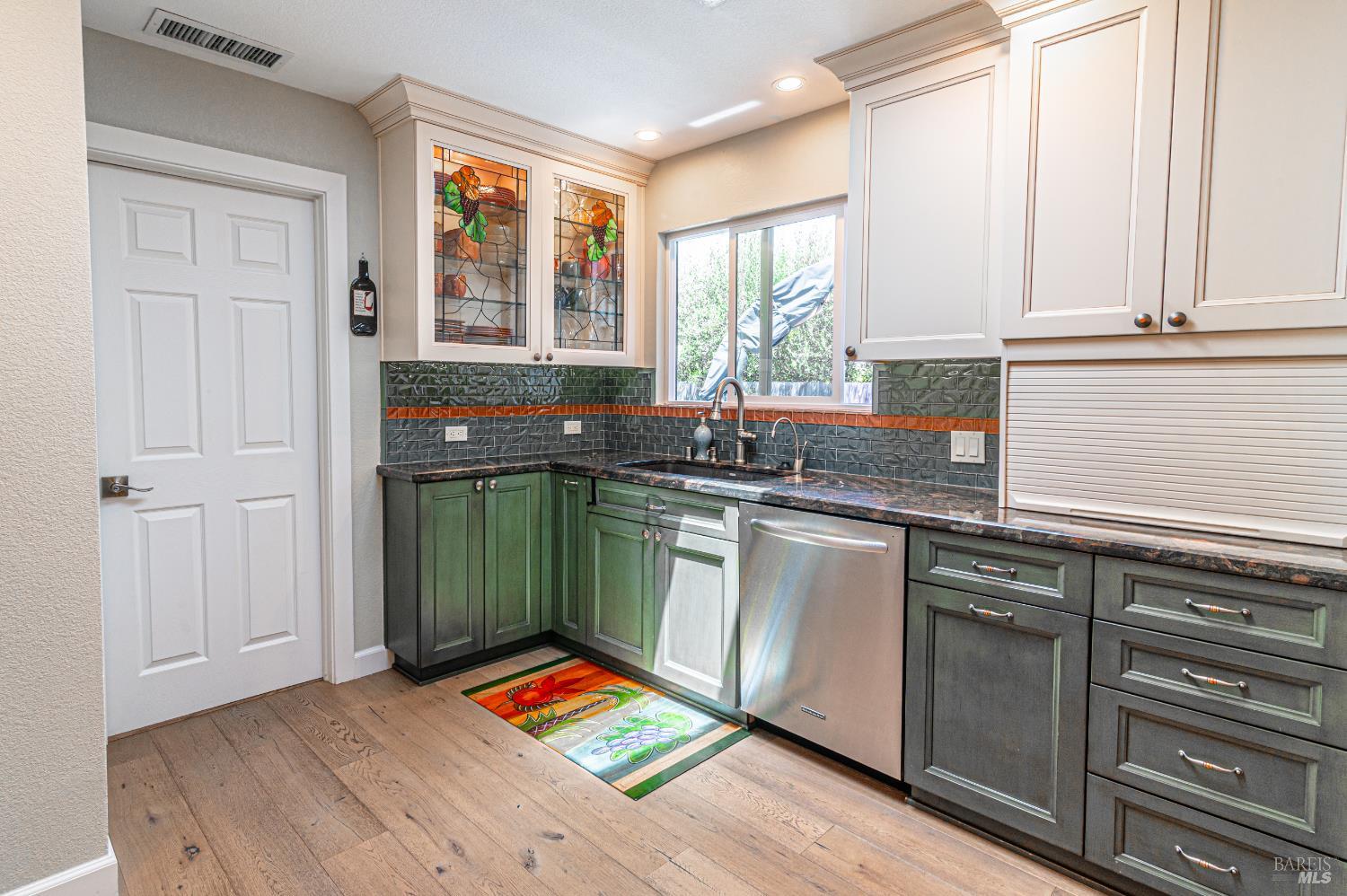 20523 Palmer Avenue Sonoma CA 95476