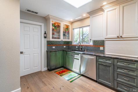 20523 Palmer Avenue Sonoma CA 95476