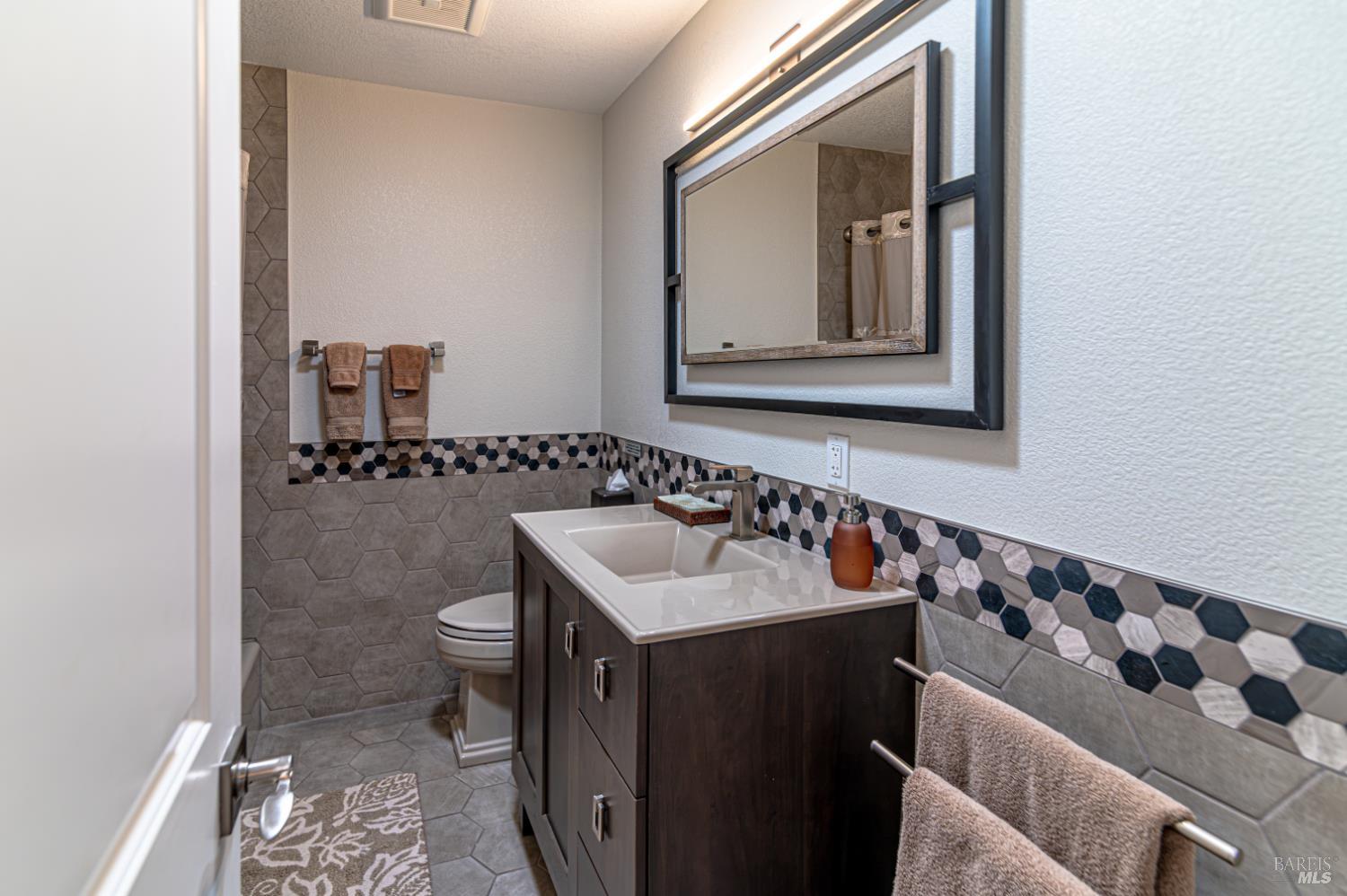 20523 Palmer Avenue Sonoma CA 95476