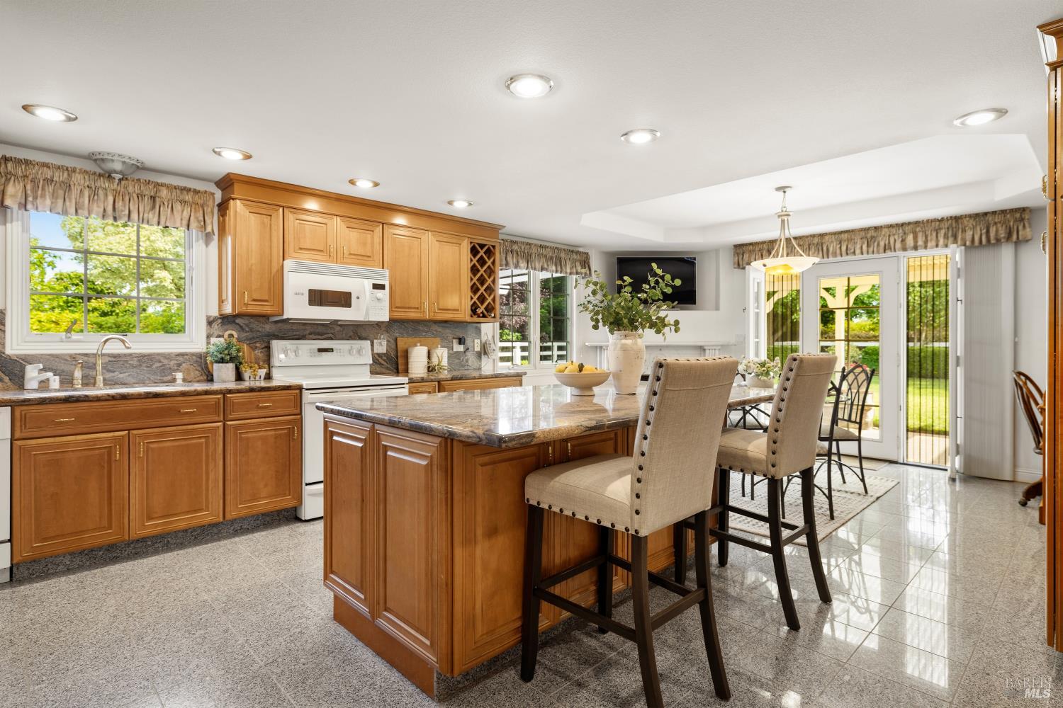 6811 Willow Road Vacaville CA 95687