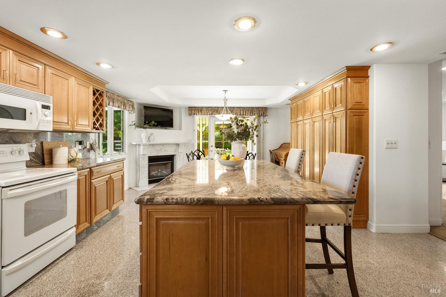 6811 Willow Road Vacaville CA 95687