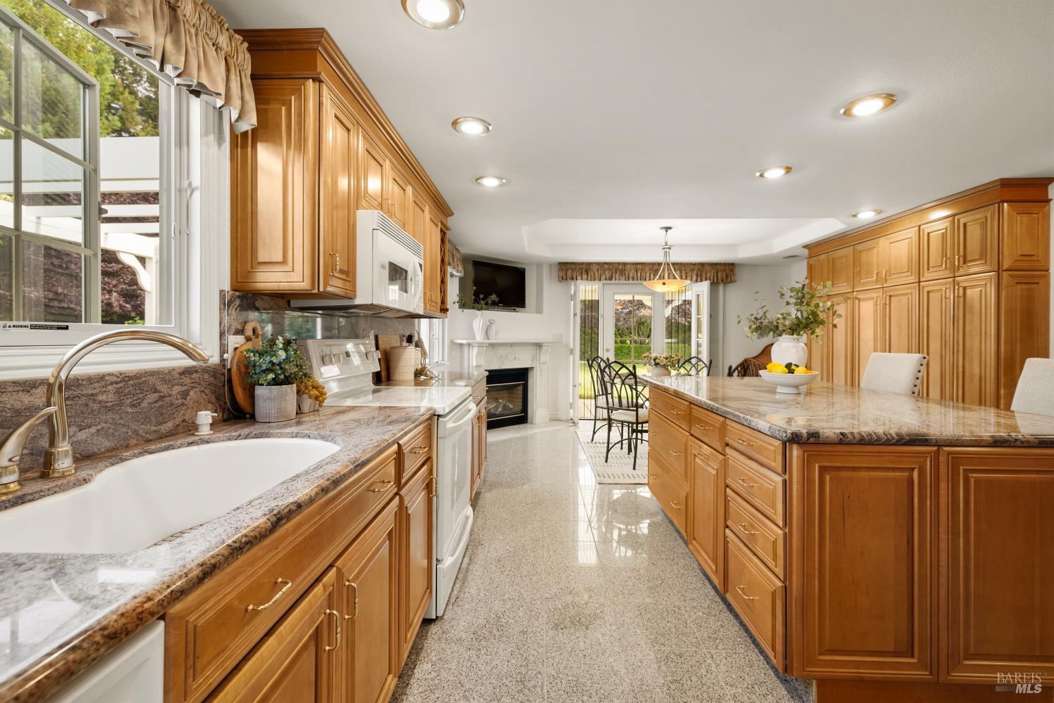 6811 Willow Road Vacaville CA 95687
