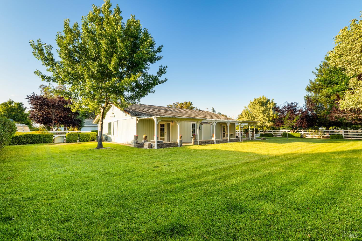 6811 Willow Road Vacaville CA 95687