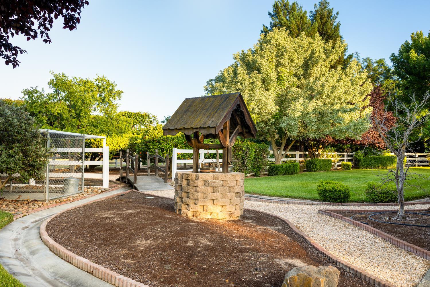 6811 Willow Road Vacaville CA 95687