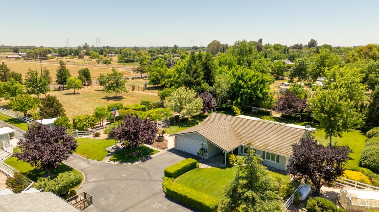 6811 Willow Road Vacaville CA 95687