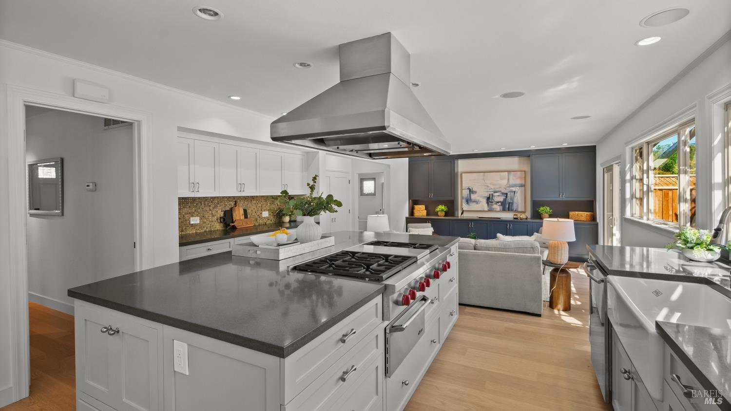 98 Surfwood Circle San Rafael CA 94901