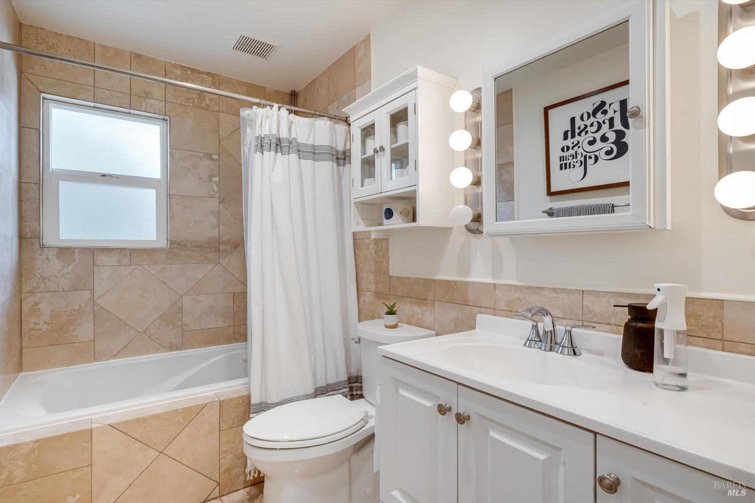 1701 N Oak Street Calistoga CA 94515