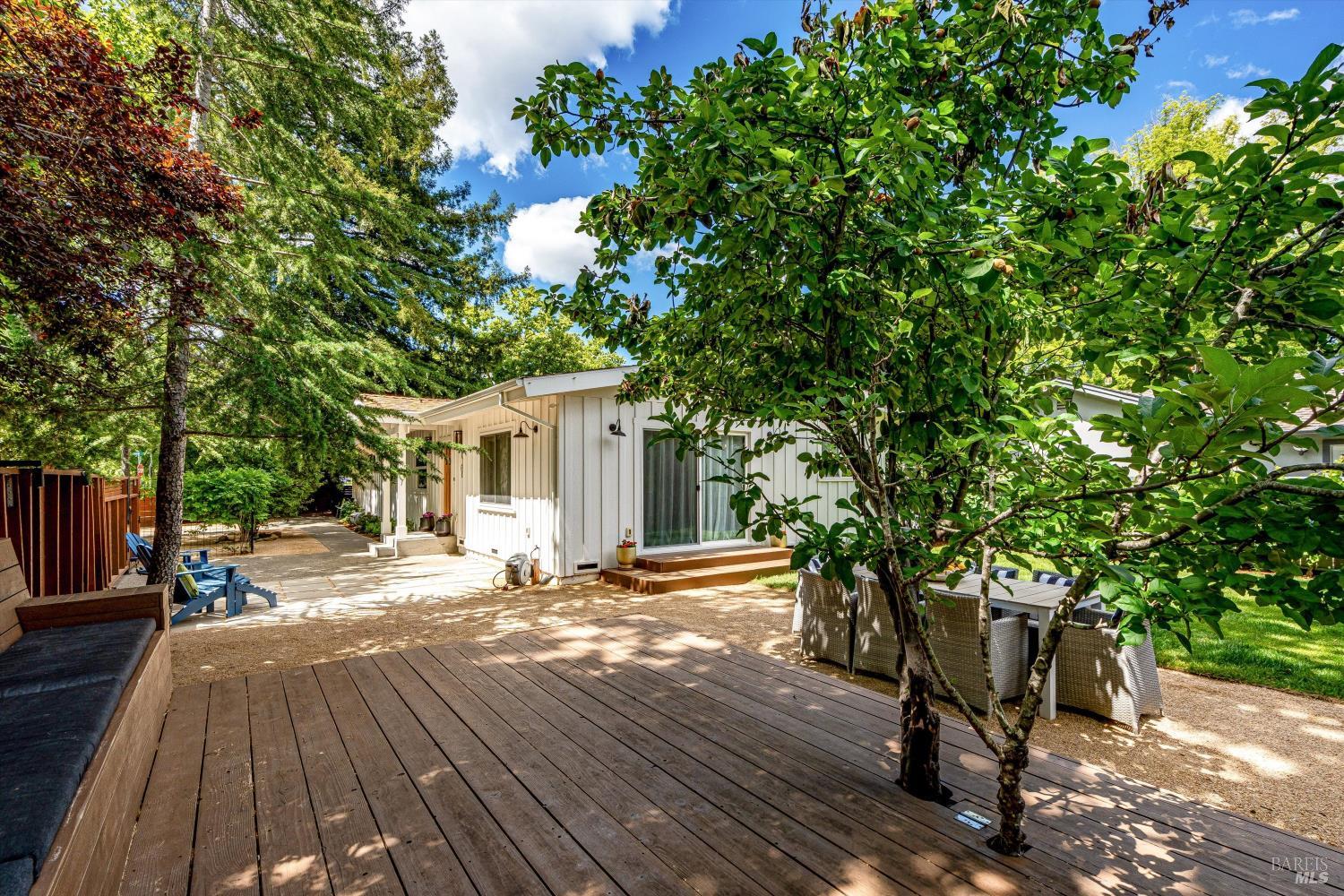 1701 N Oak Street Calistoga CA 94515