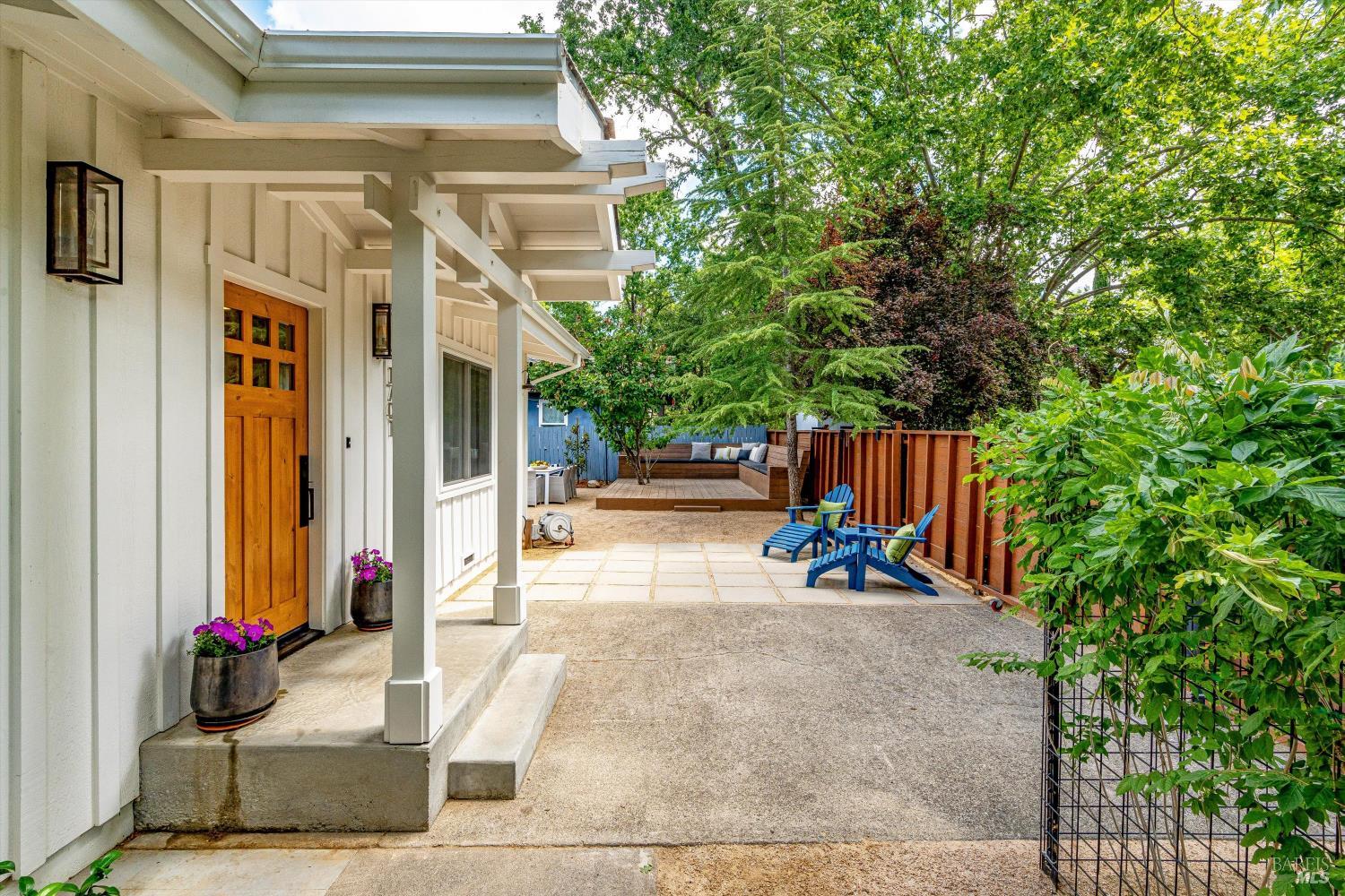 1701 N Oak Street Calistoga CA 94515