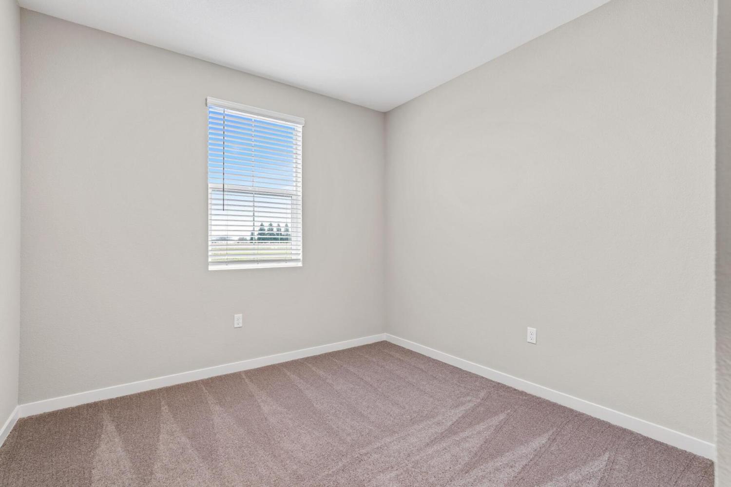 3324 Dillion Way Denair CA 95316