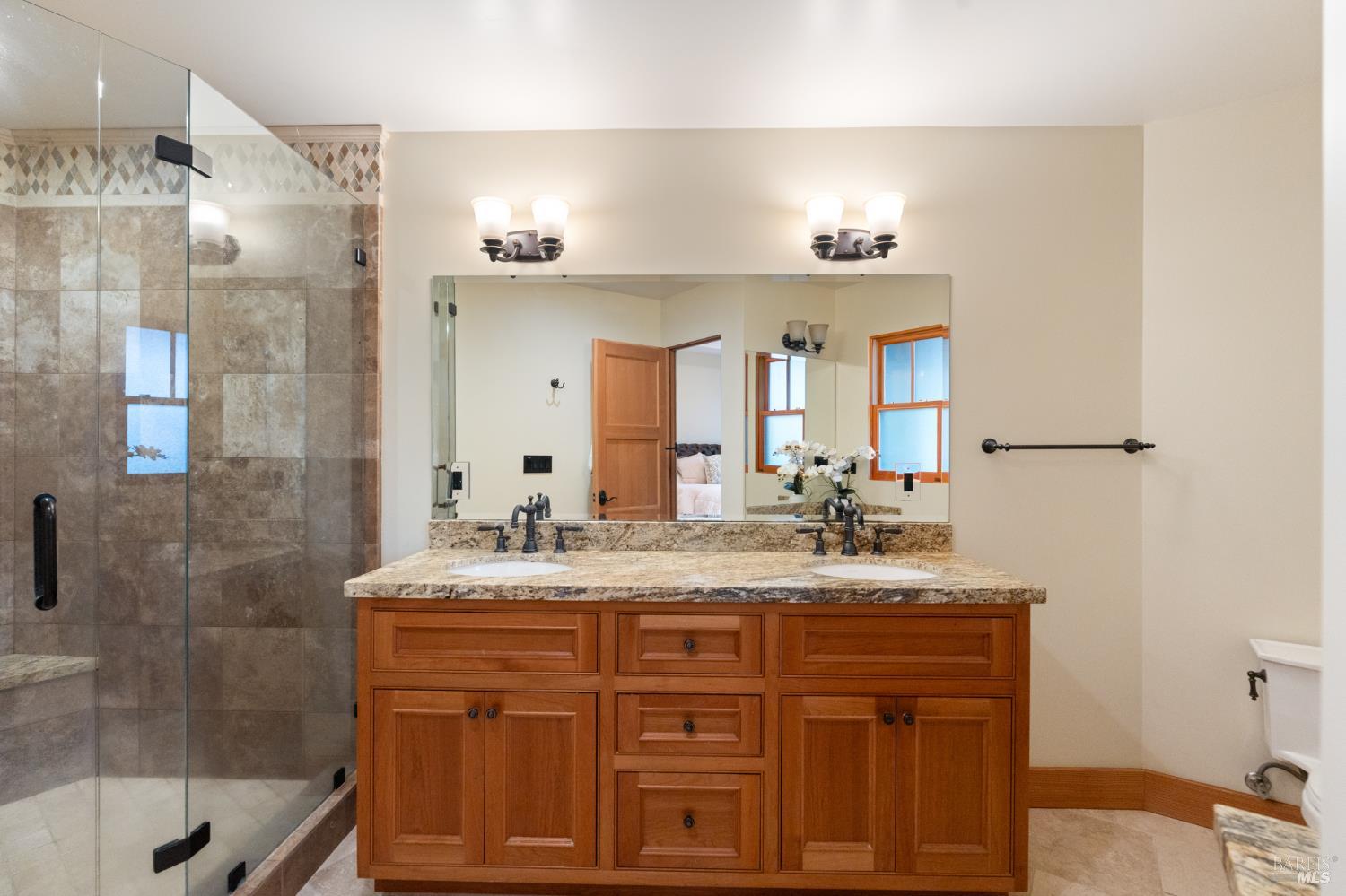 1636 Abramson Road Santa Rosa CA 95401