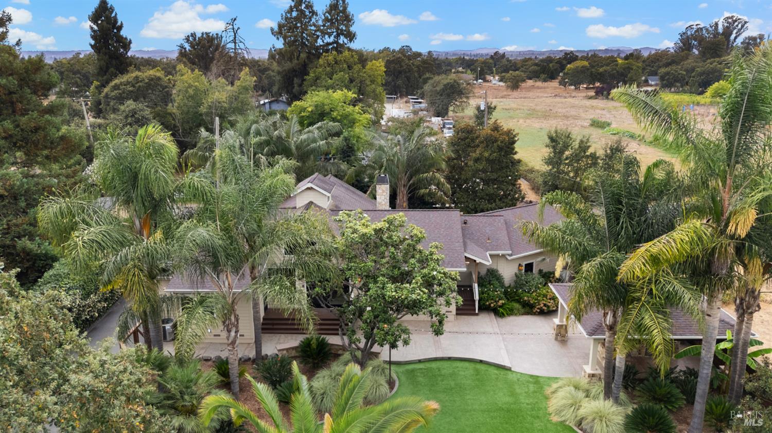 1636 Abramson Road Santa Rosa CA 95401
