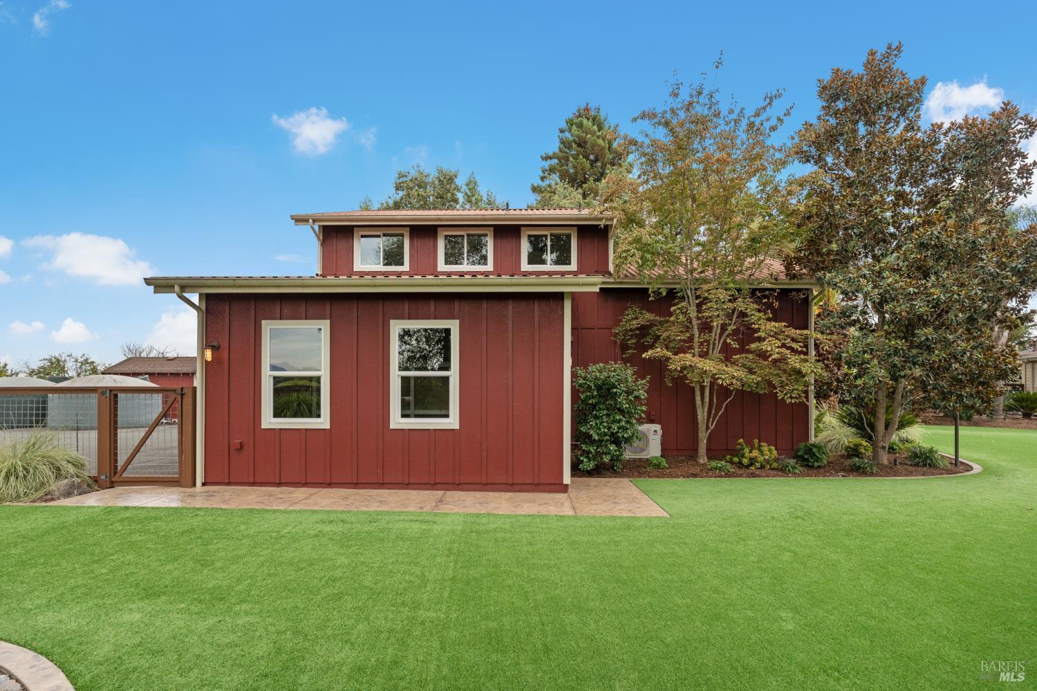 1636 Abramson Road Santa Rosa CA 95401