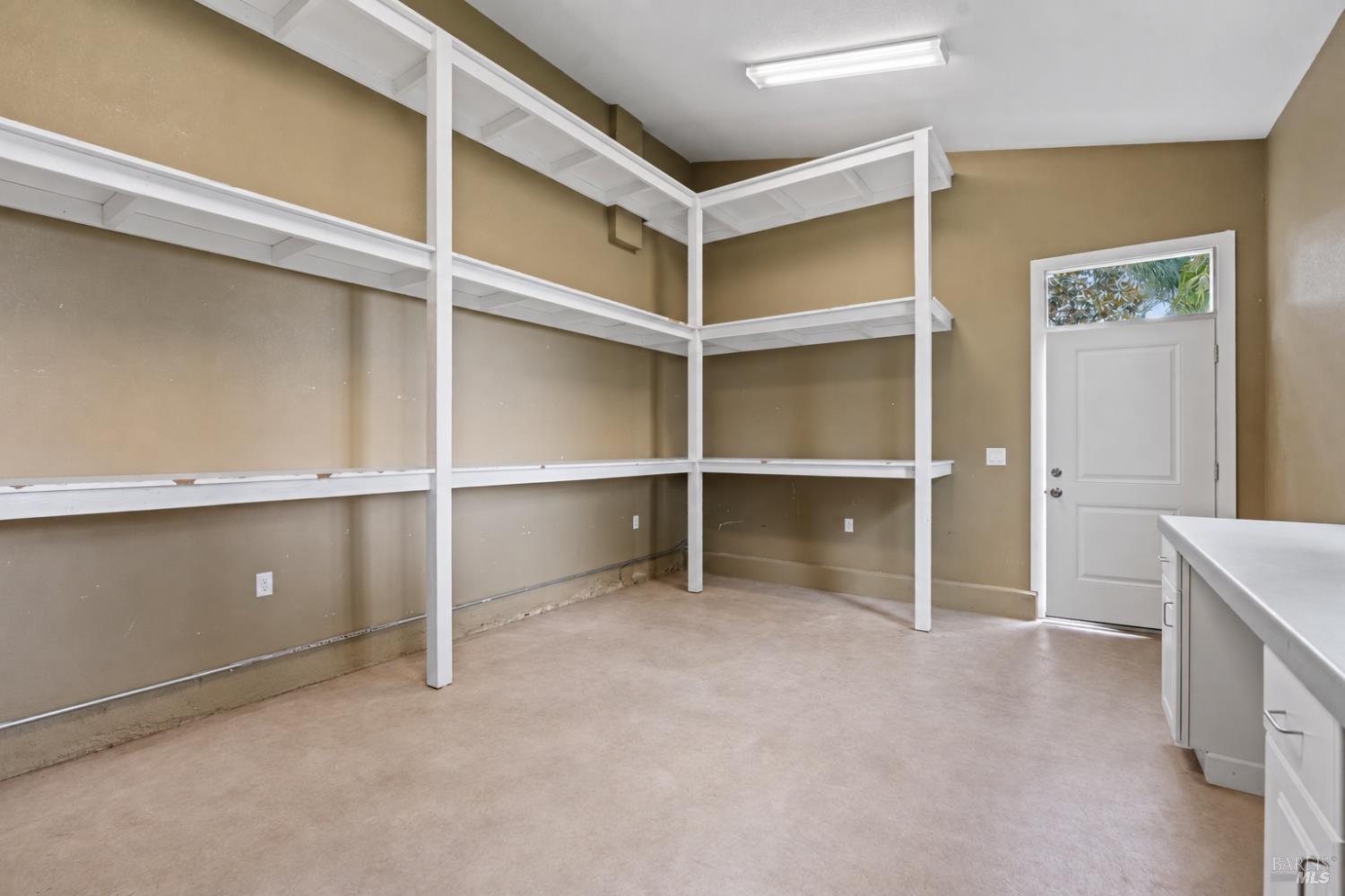 1636 Abramson Road Santa Rosa CA 95401