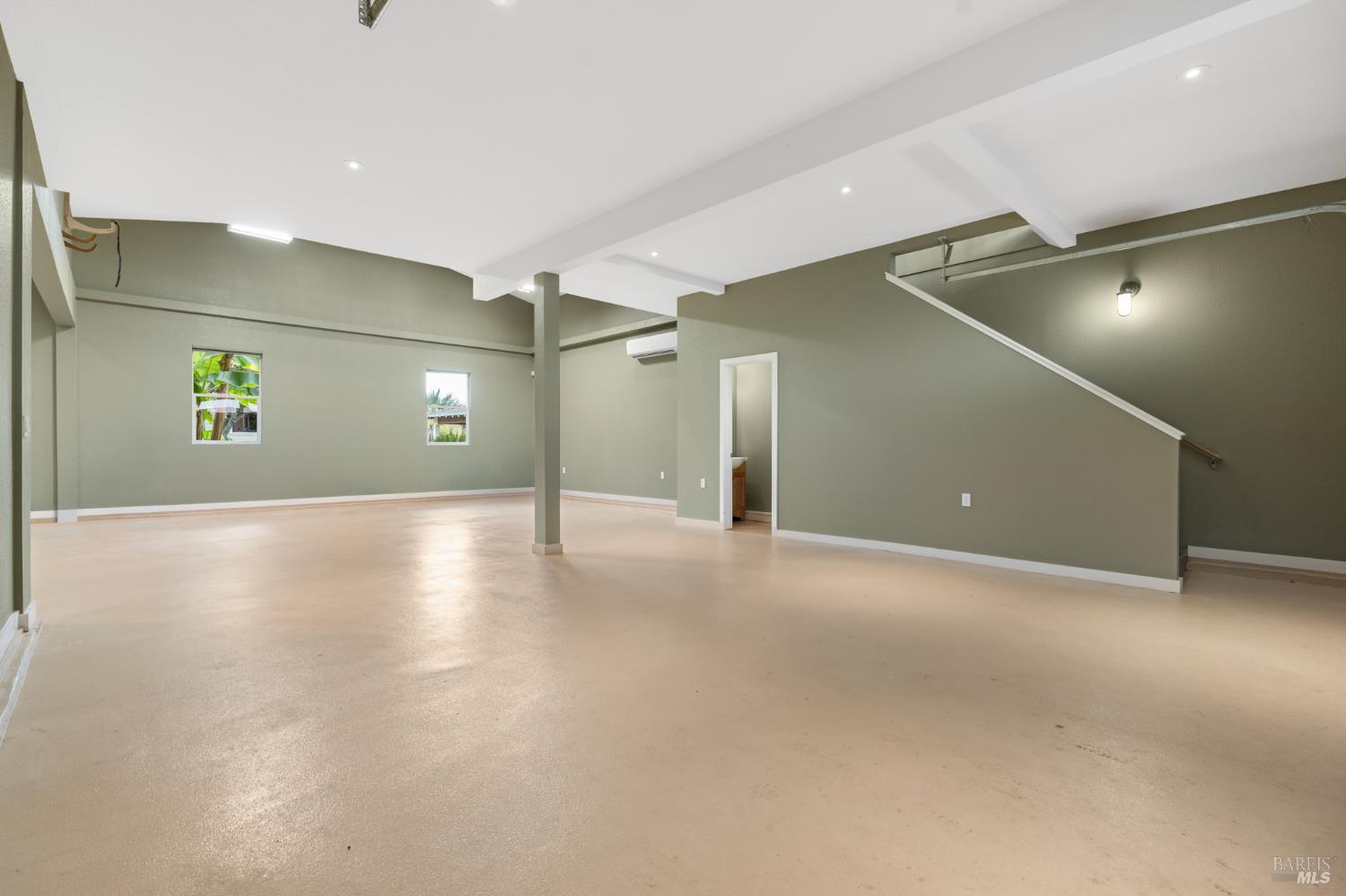 1636 Abramson Road Santa Rosa CA 95401
