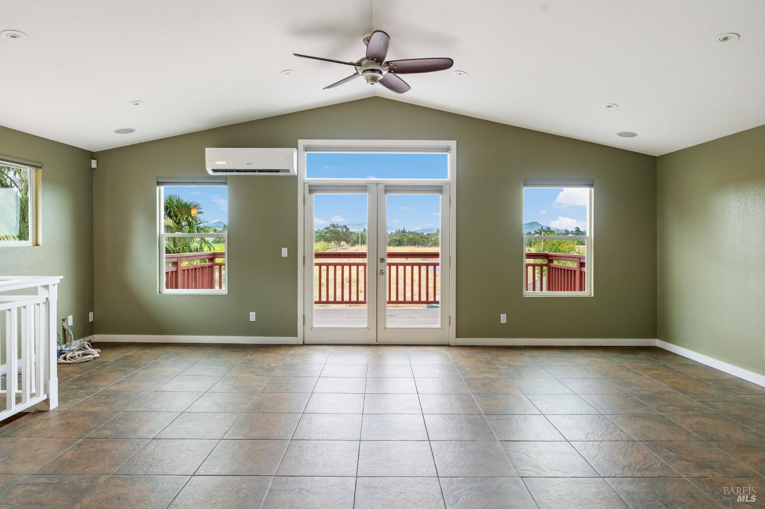 1636 Abramson Road Santa Rosa CA 95401