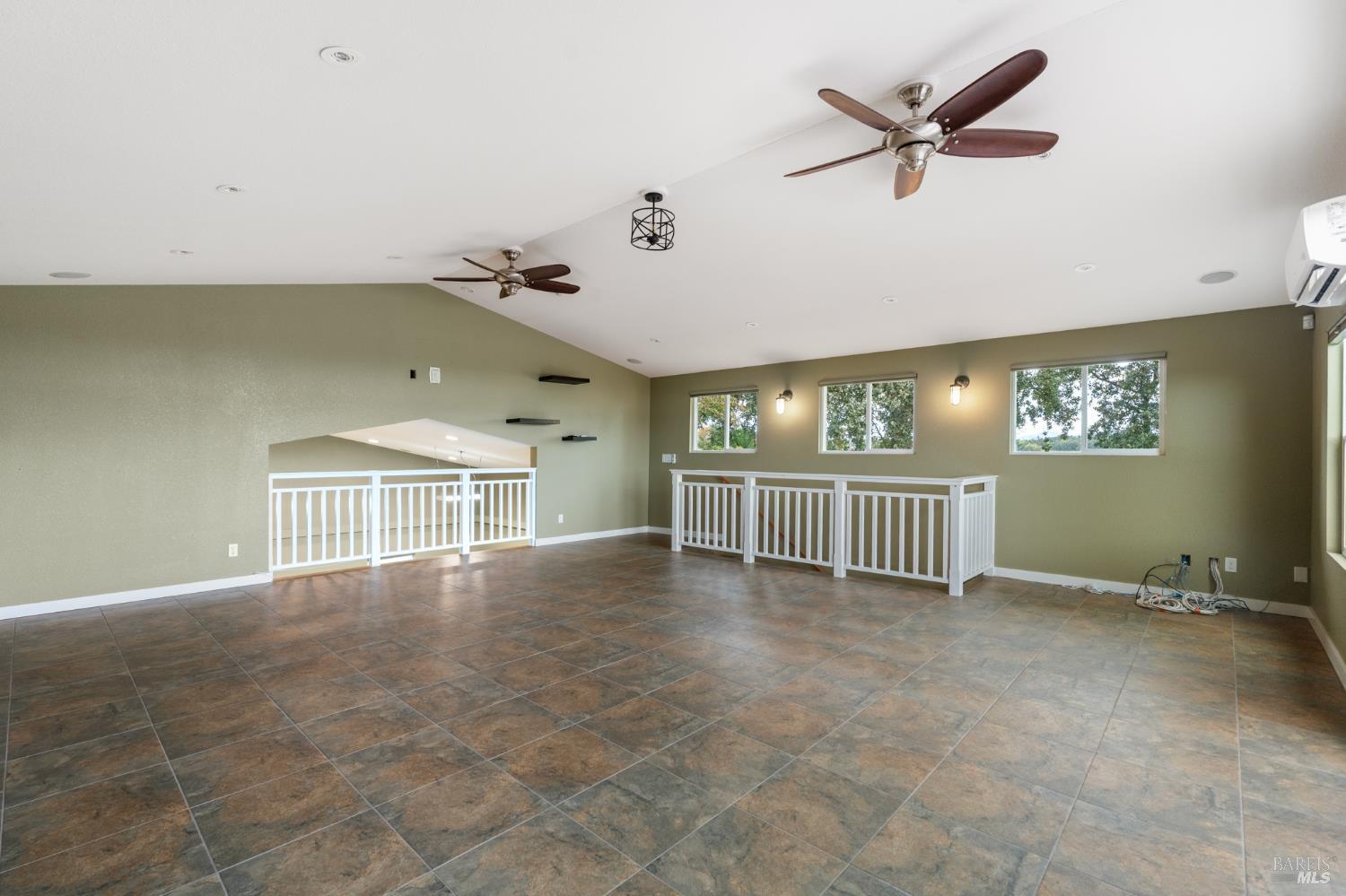 1636 Abramson Road Santa Rosa CA 95401