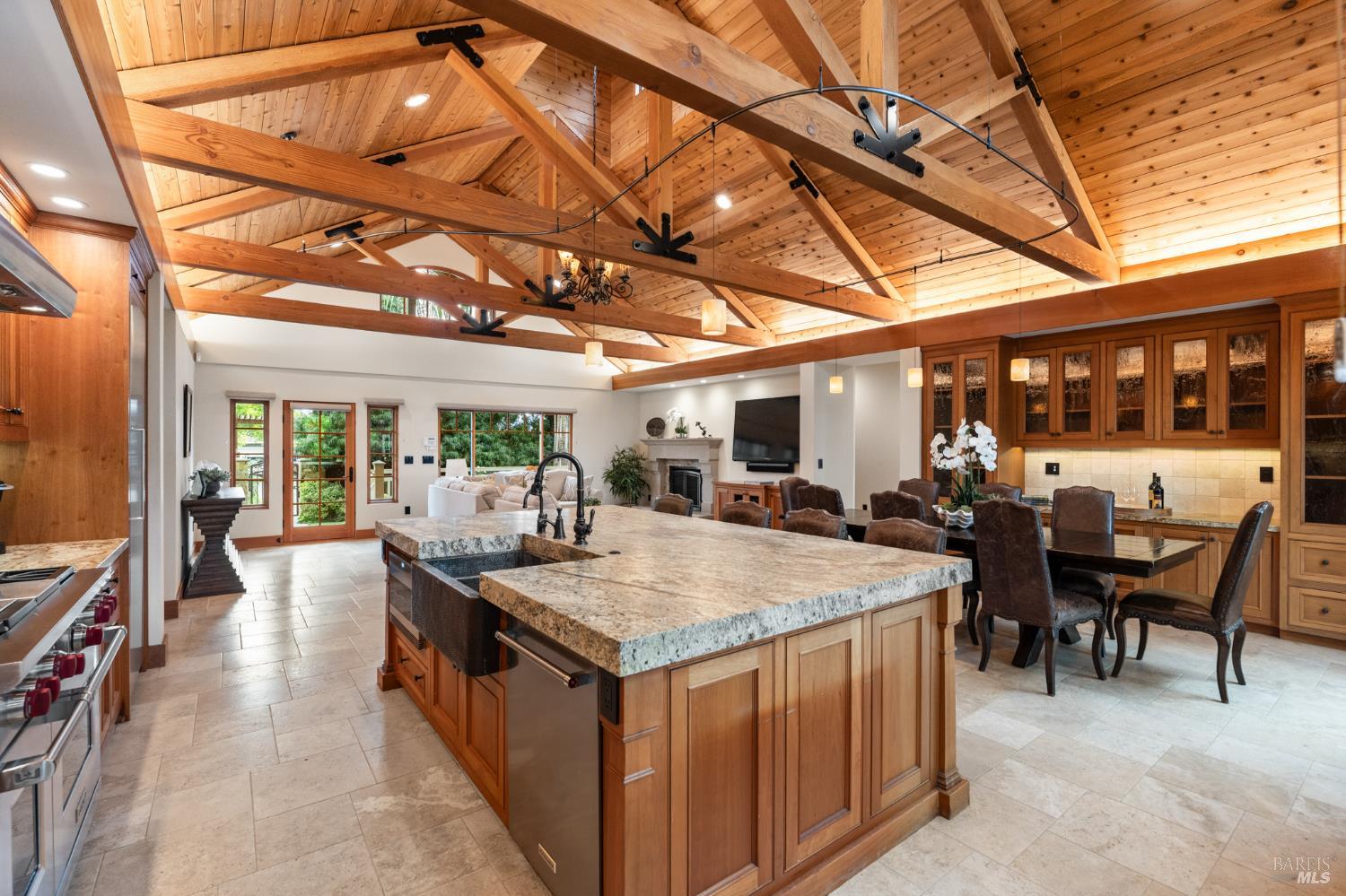 1636 Abramson Road Santa Rosa CA 95401