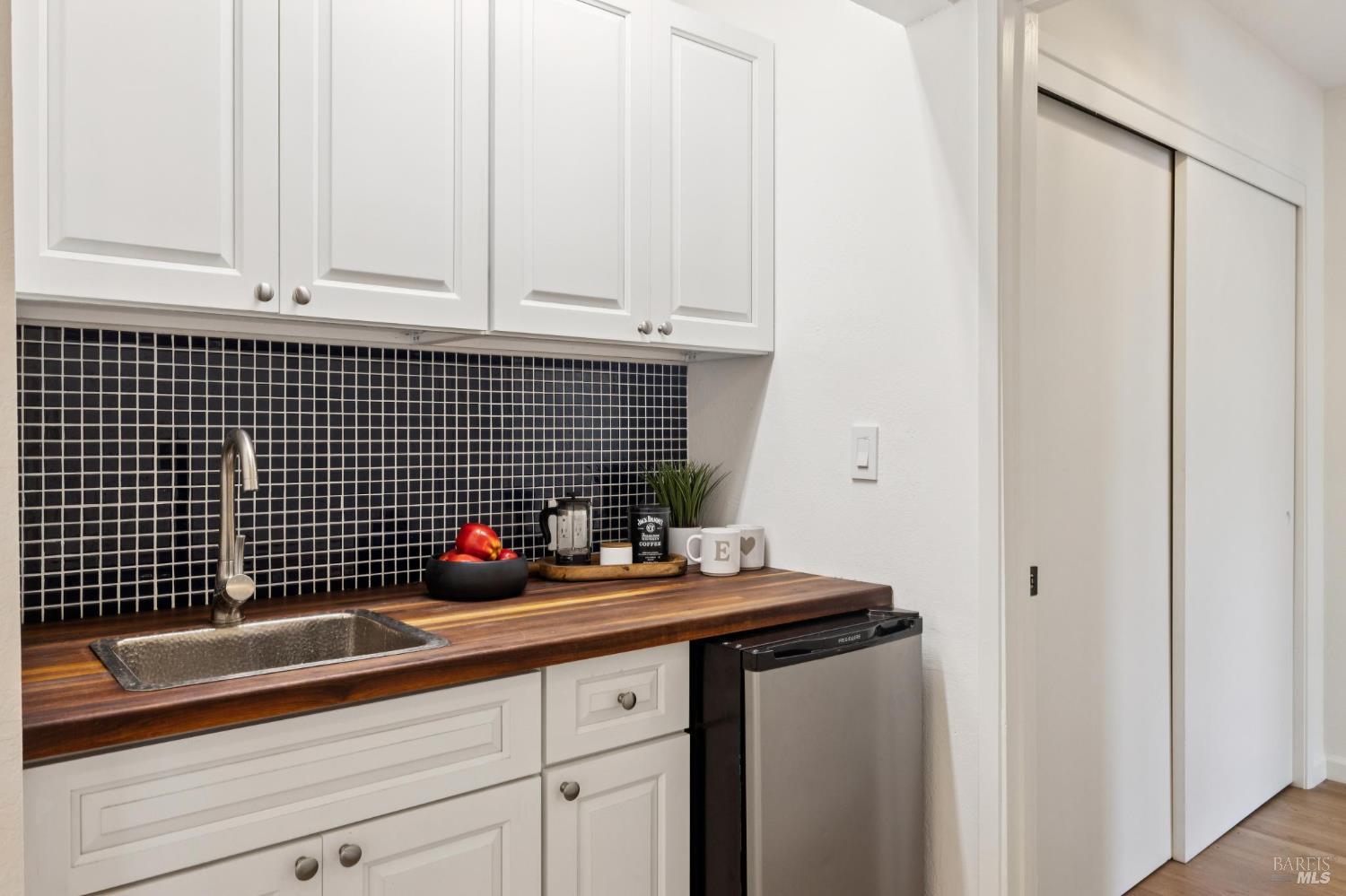 1380 Grand Avenue San Rafael CA 94901