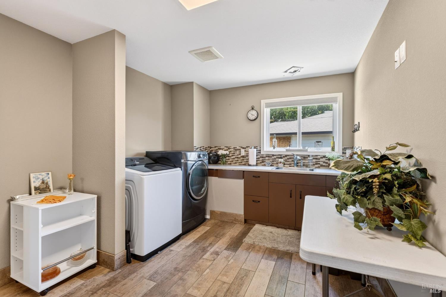 1145 Hart Lane Fulton CA 95439
