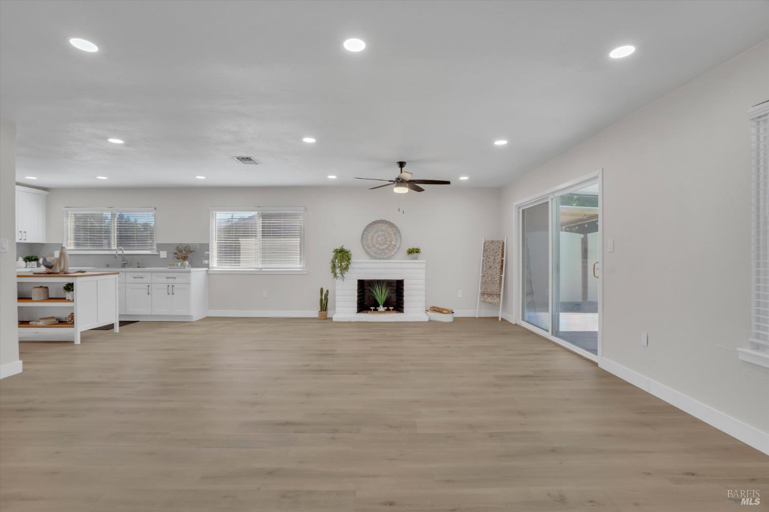 505 Mckenzie Drive Dixon CA 95620