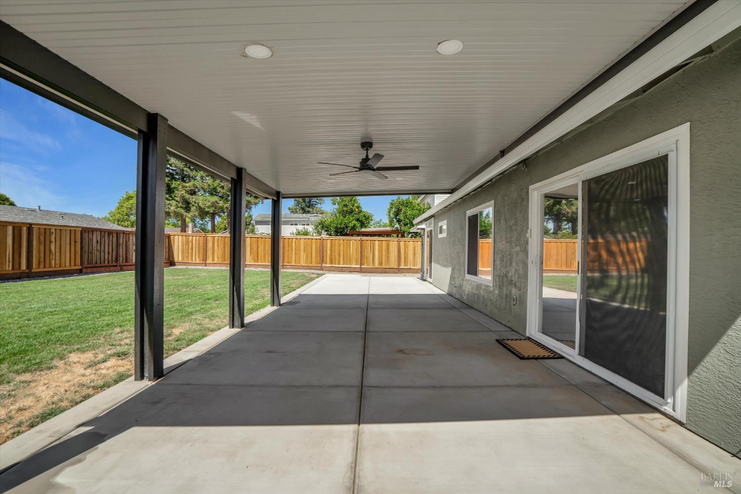 505 Mckenzie Drive Dixon CA 95620