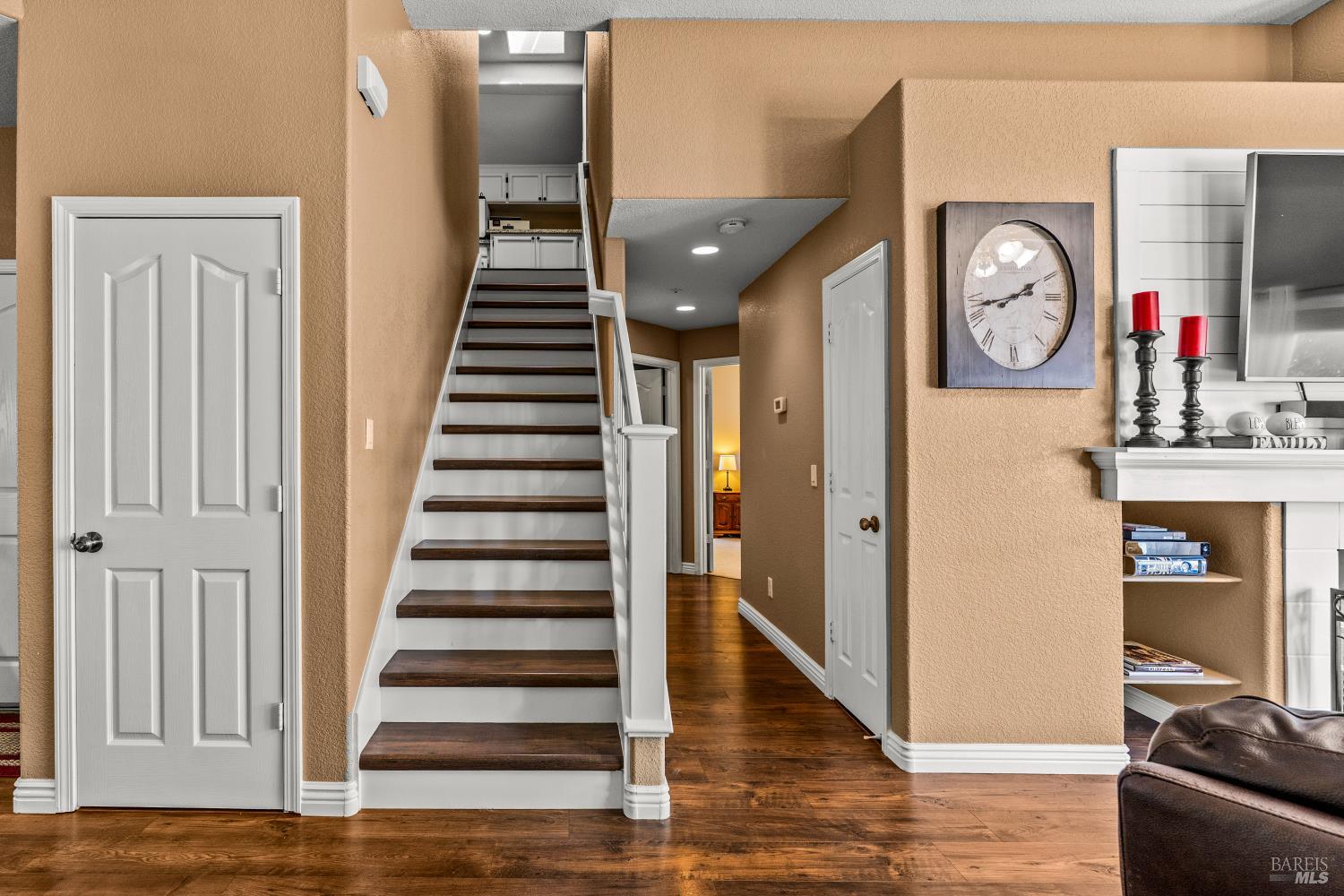 158 Wingard Circle Napa CA 94558