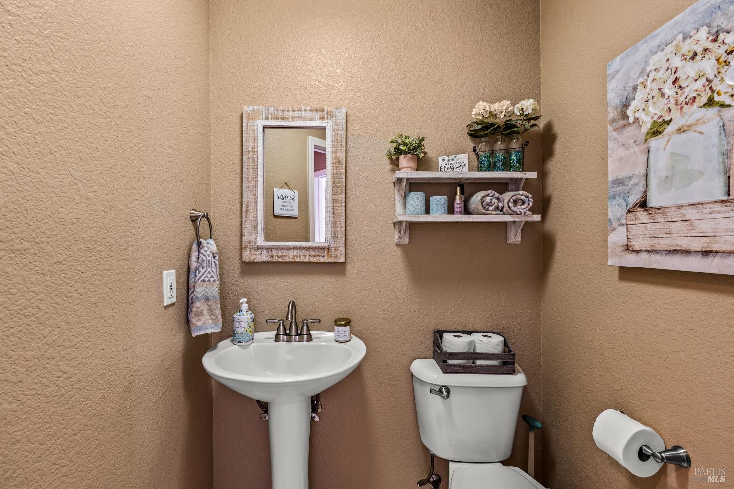 158 Wingard Circle Napa CA 94558