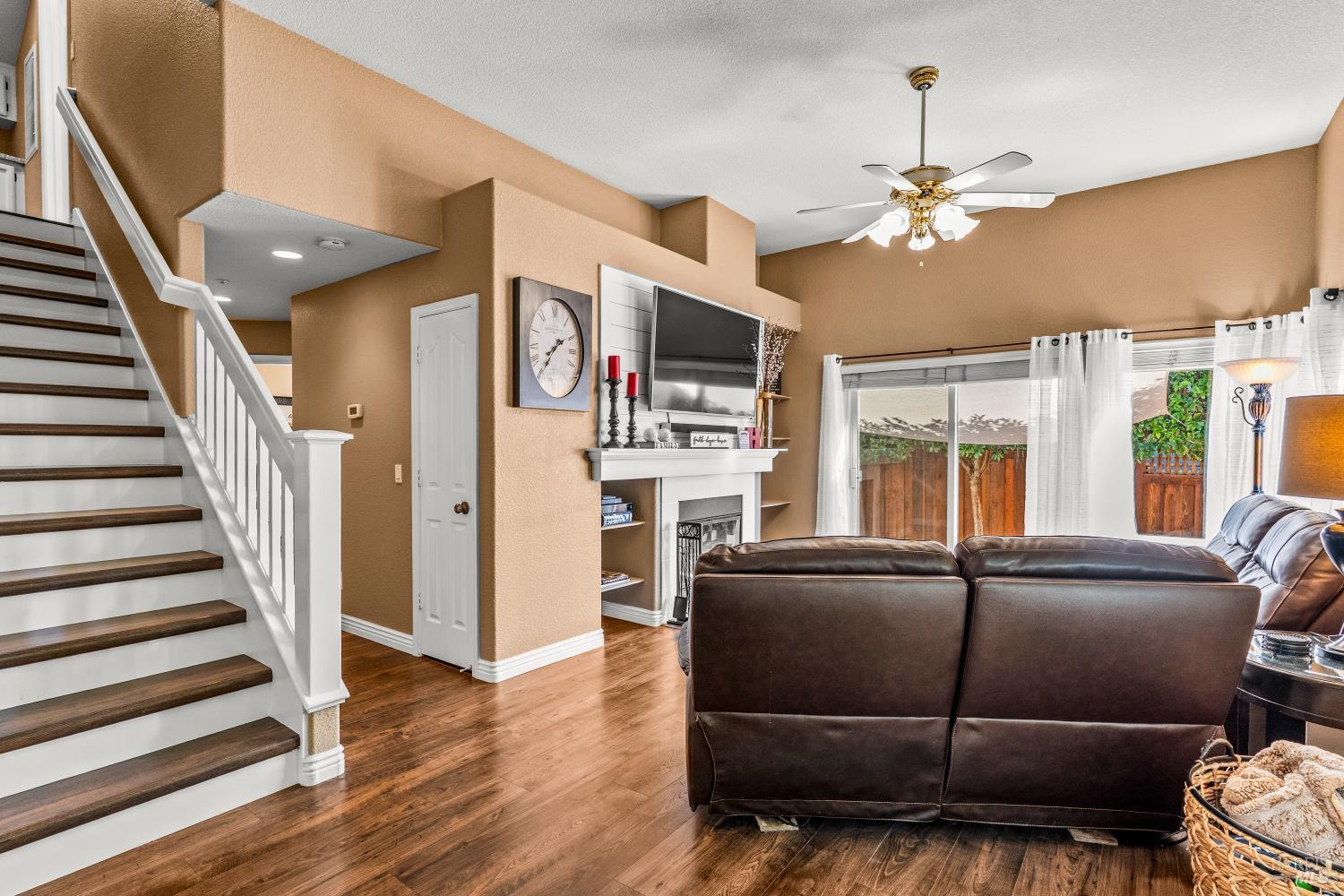158 Wingard Circle Napa CA 94558