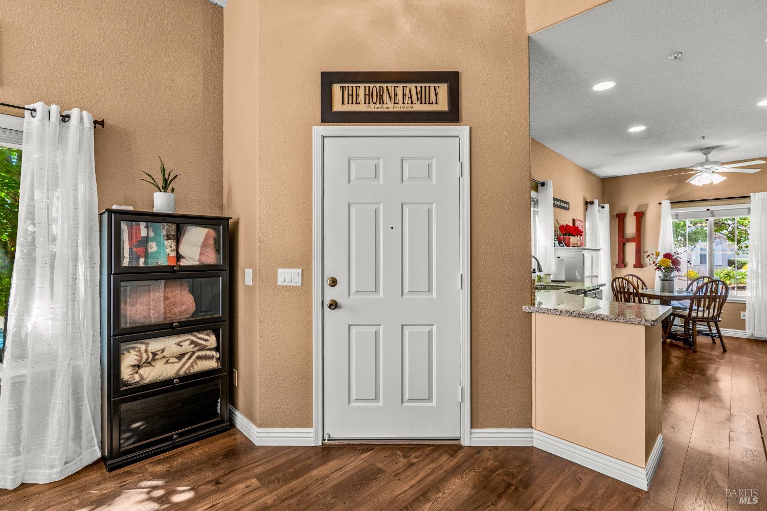 158 Wingard Circle Napa CA 94558